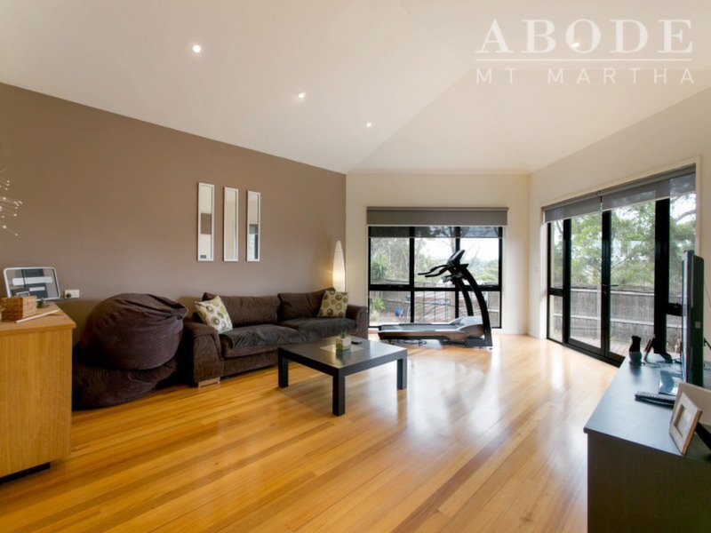 6 Solomons Terrace, Mount Martha Sold by Abode Peninsula - image 2