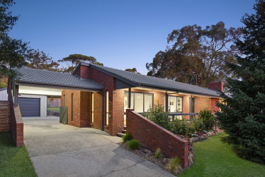 2 Somerset Drive, Mount Martha Sold by Abode Peninsula - image 1