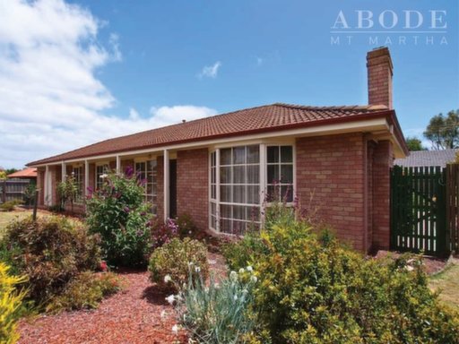 4 Yarrabin Drive, Mount Martha Sold by Abode Peninsula