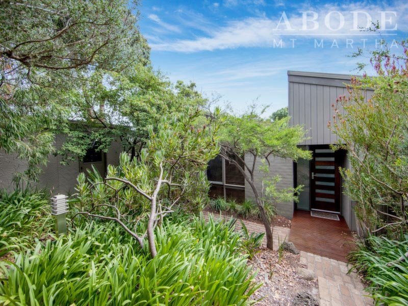 17 Edward Grove, Mount Martha Sold by Abode Peninsula - image 1