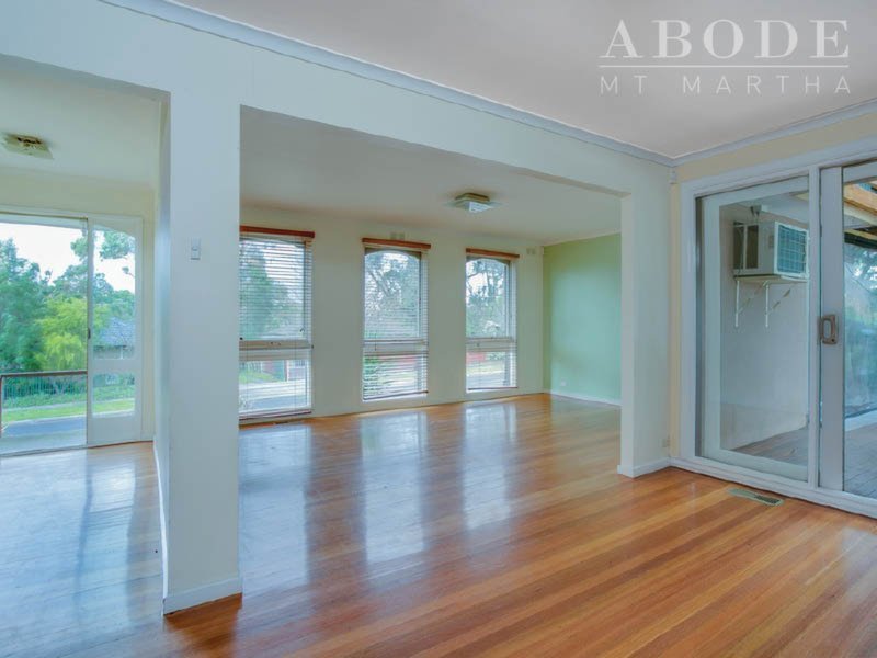 42 Richardson Drive, Mornington Sold by Abode Peninsula - image 2