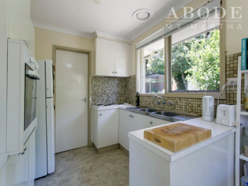 25 Allison Street, Mornington Sold by Abode Peninsula - image 3