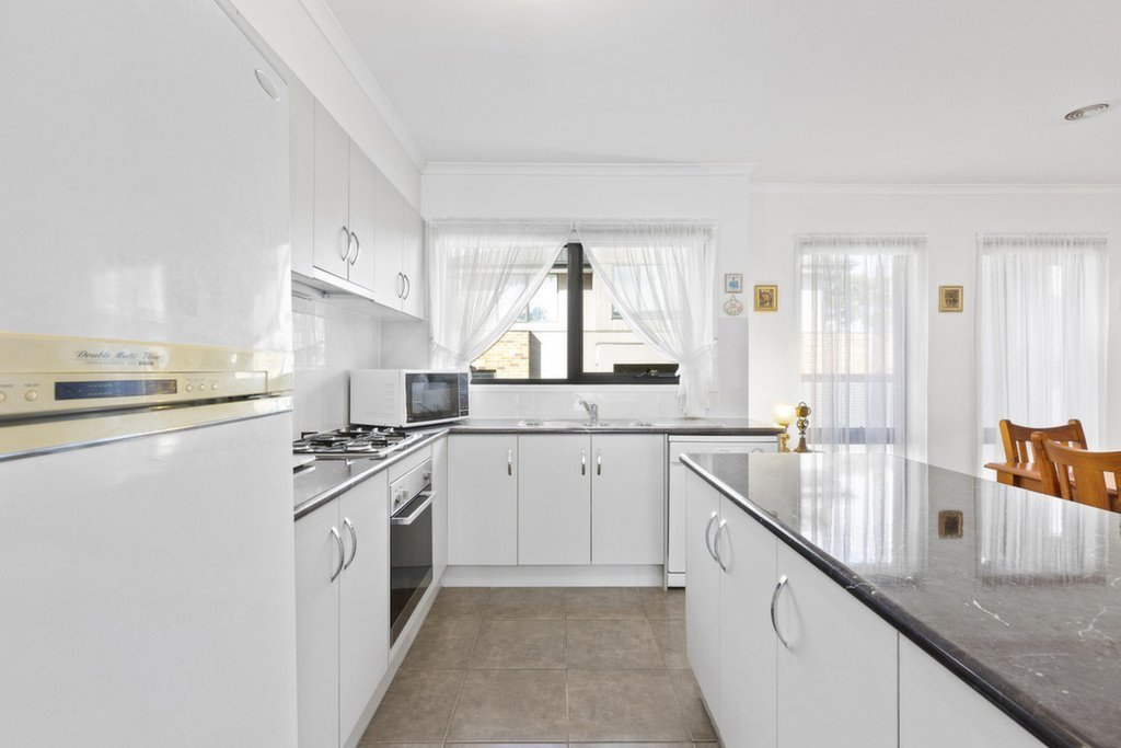 2/60 Green Island Avenue, Mount Martha Sold by Abode Peninsula - image 2