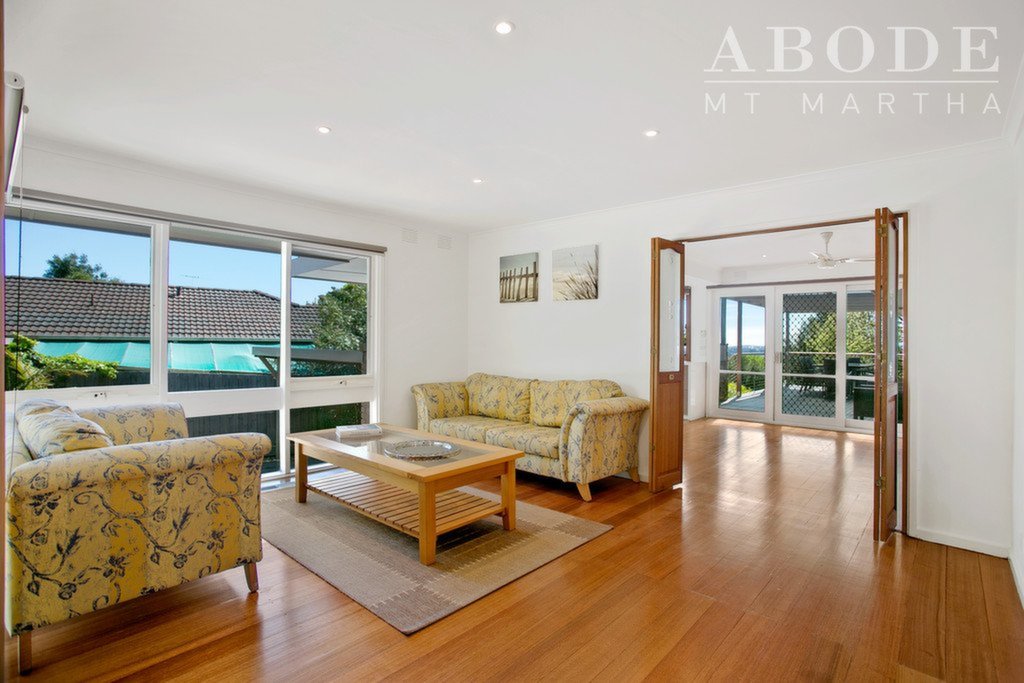 9 Hopetoun Avenue, Mount Martha Sold by Abode Peninsula - image 2