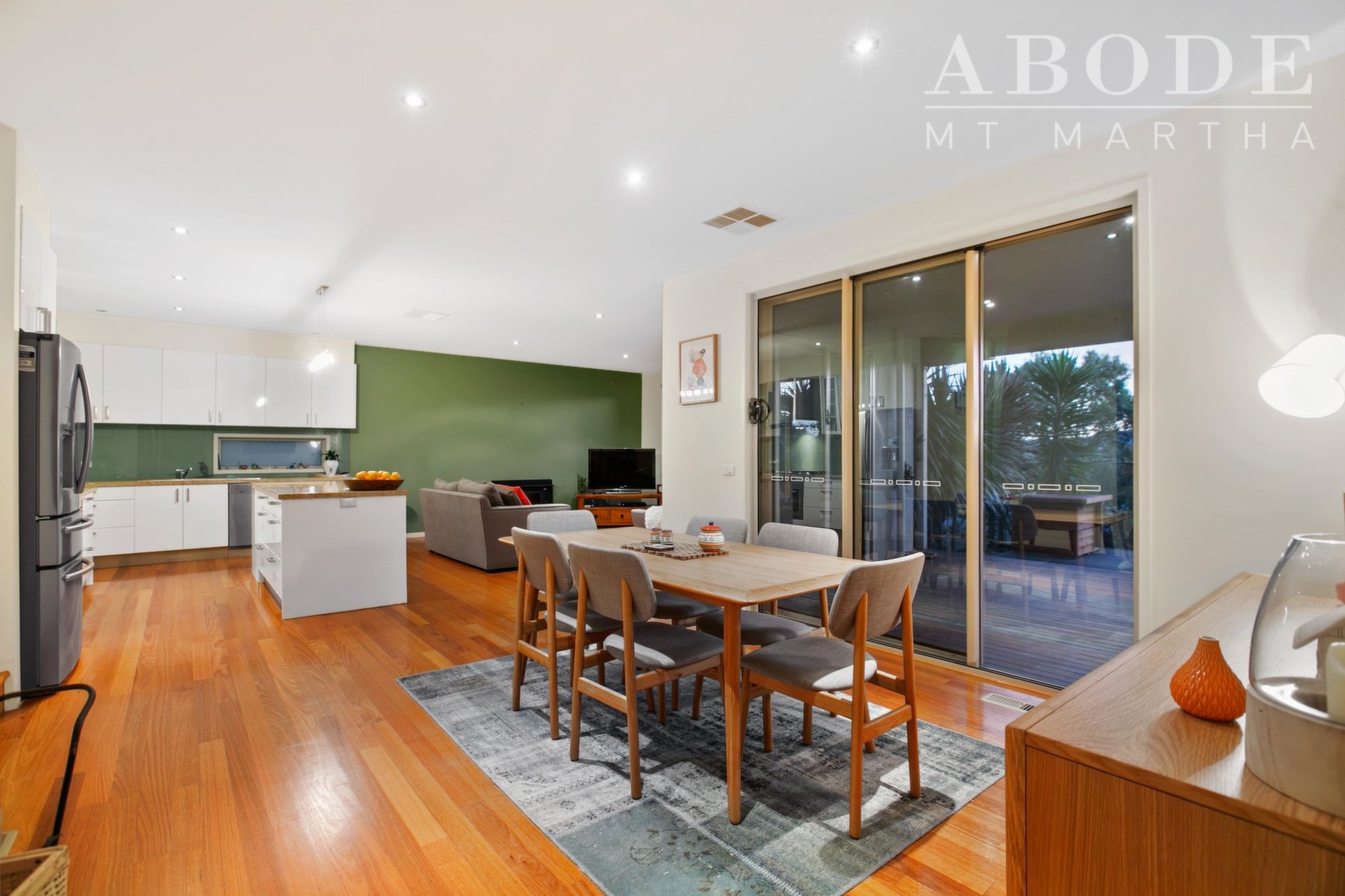 152 Bradford Road, Mount Martha Sold by Abode Peninsula - image 1