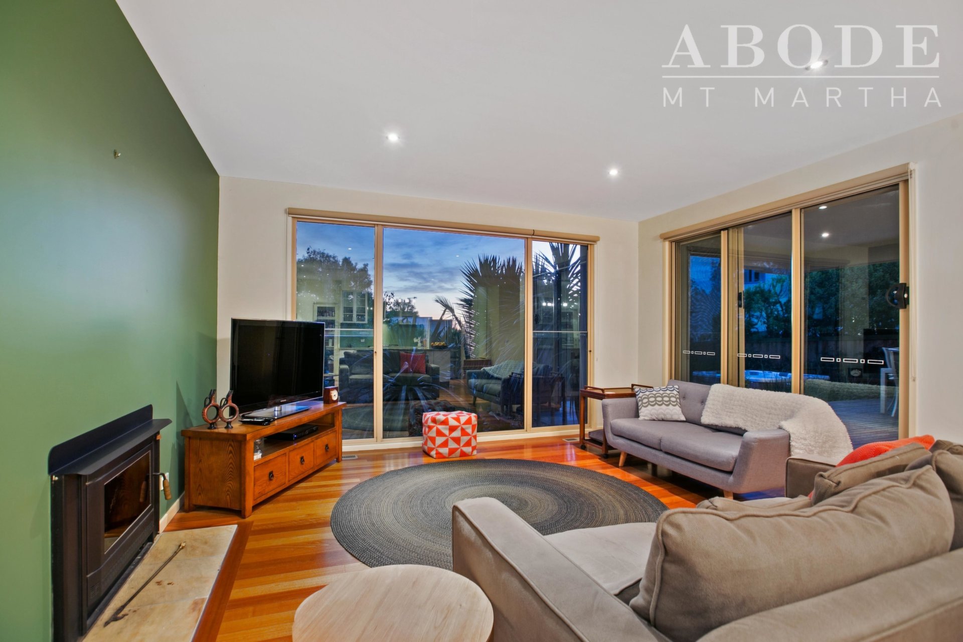 152 Bradford Road, Mount Martha Sold by Abode Peninsula - image 1