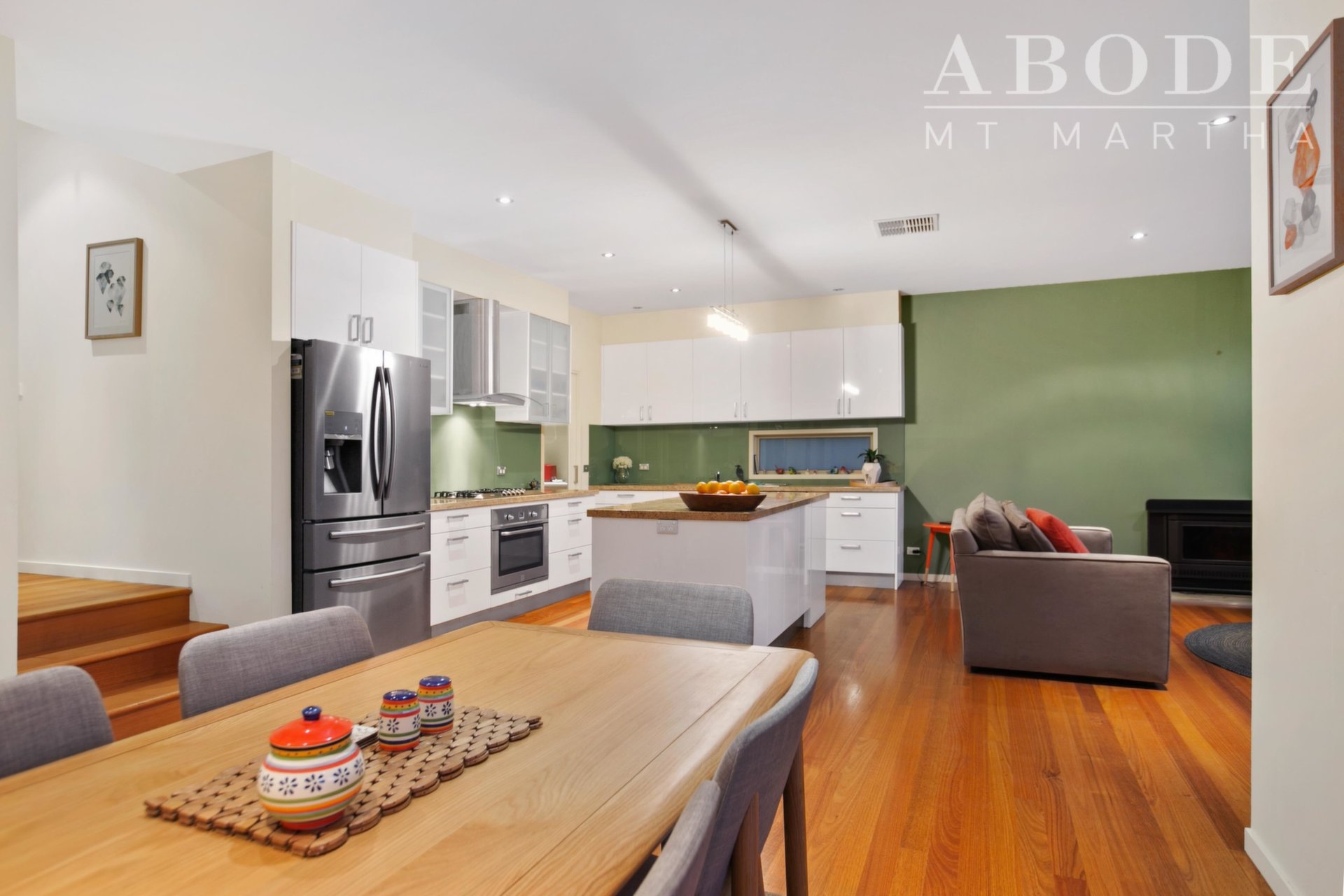 152 Bradford Road, Mount Martha Sold by Abode Peninsula - image 1