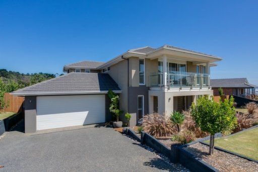 27 Waterview Drive, Mount Martha Sold by Abode Peninsula