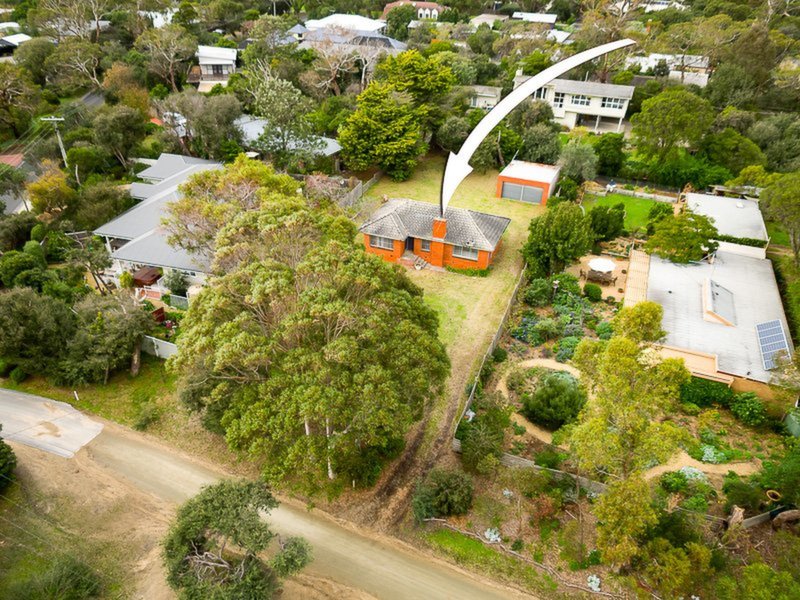 18 Edward Grove, Mount Martha Sold by Abode Peninsula - image 2