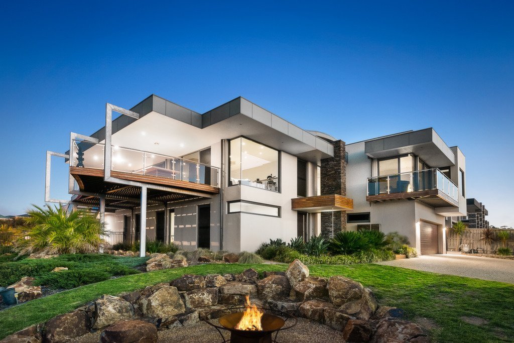 8 Sunhill Road, Mount Martha Sold by Abode Peninsula - image 1