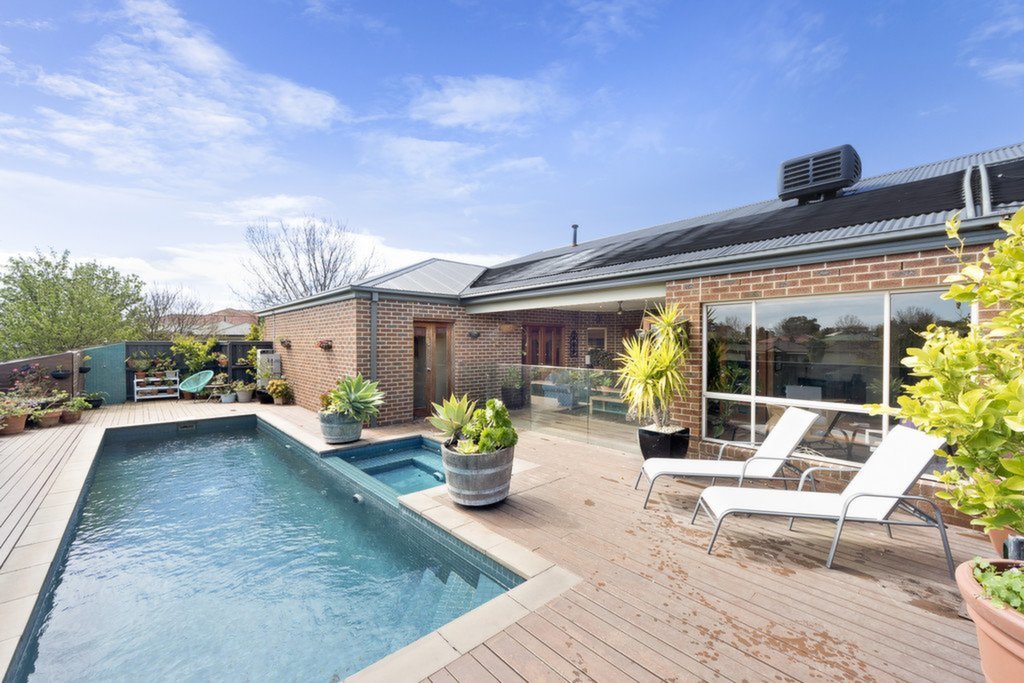 112 Maxwell Street, Mornington Sold by Abode Peninsula - image 2