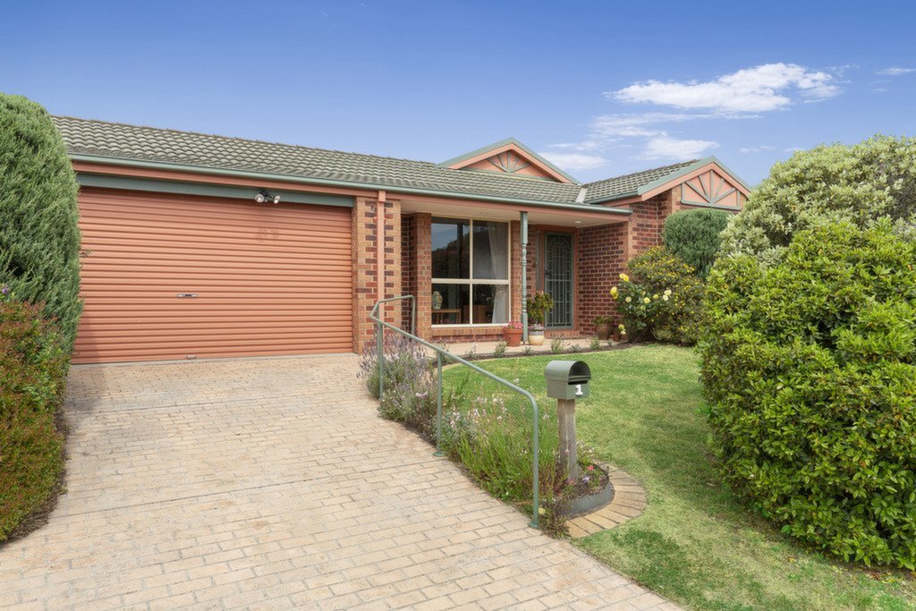 1 Brett Mews, Mount Martha Sold by Abode Peninsula - image 1