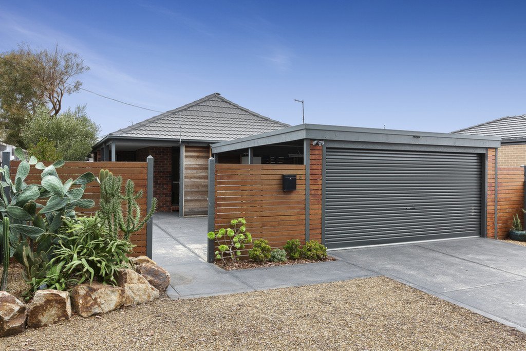 8 George Street, Mornington Sold by Abode Peninsula - image 1