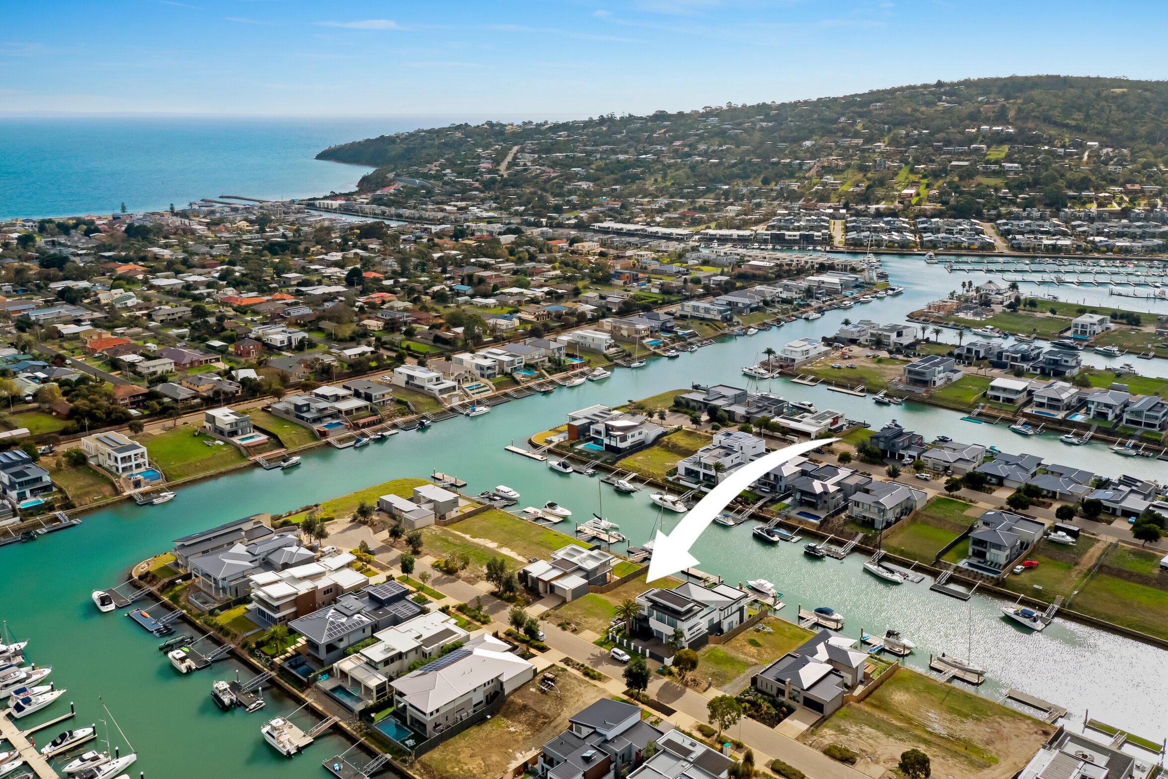 21 Helsal Point, Safety Beach Sold by Abode Peninsula - image 1