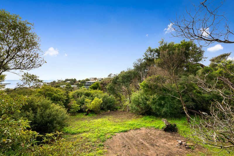 17 Ian Road, Mount Martha Sold by Abode Peninsula - image 2