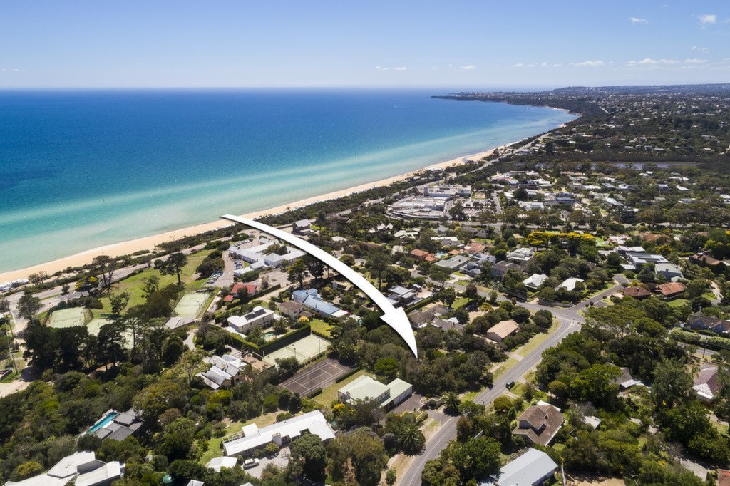 2-4 Glenisla Drive, Mount Martha Sold by Abode Peninsula - image 1