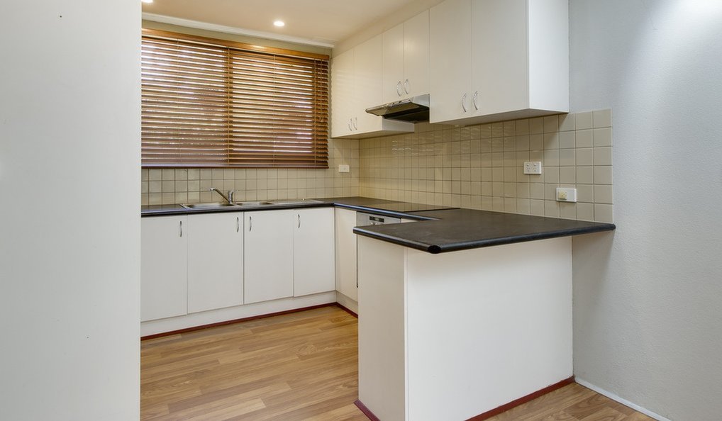 2/12 Leicester Avenue, Mount Eliza Leased by Abode Peninsula - image 1