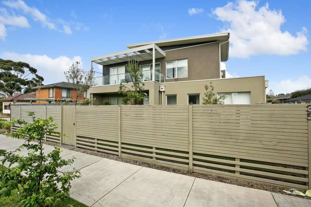 1/35 Dandenong Road East, Frankston Leased by Abode Peninsula - image 1