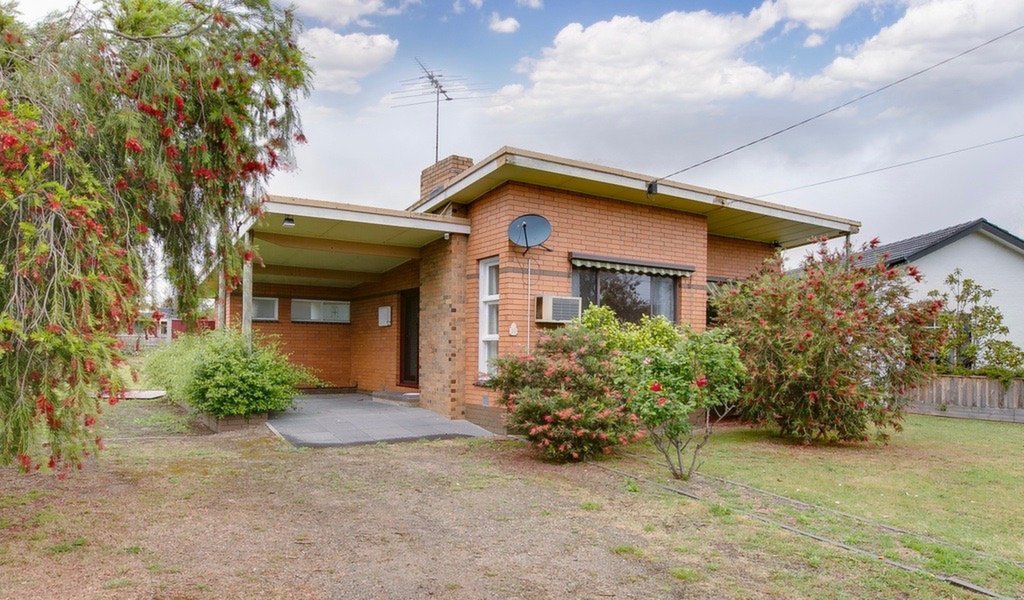 18 Dolphin Street, Mount Eliza Leased by Abode Peninsula - image 1