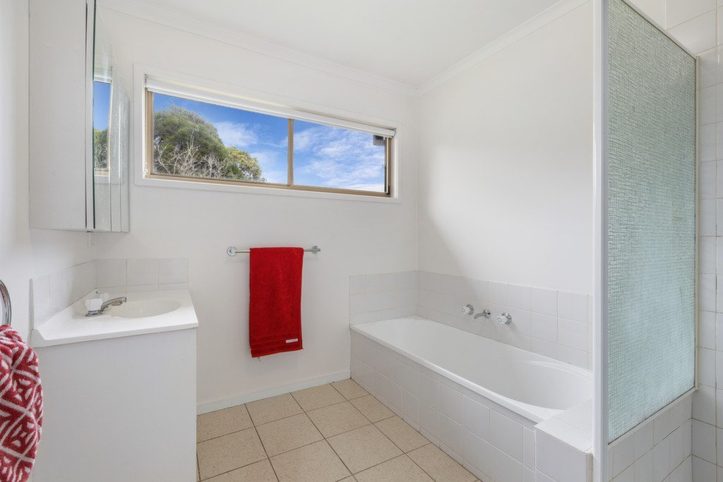 36 McLeod Road, Mount Martha Sold by Abode Peninsula - image 5