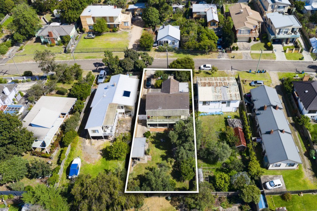 13 Spray Street, Rosebud Sold by Abode Peninsula - image 2