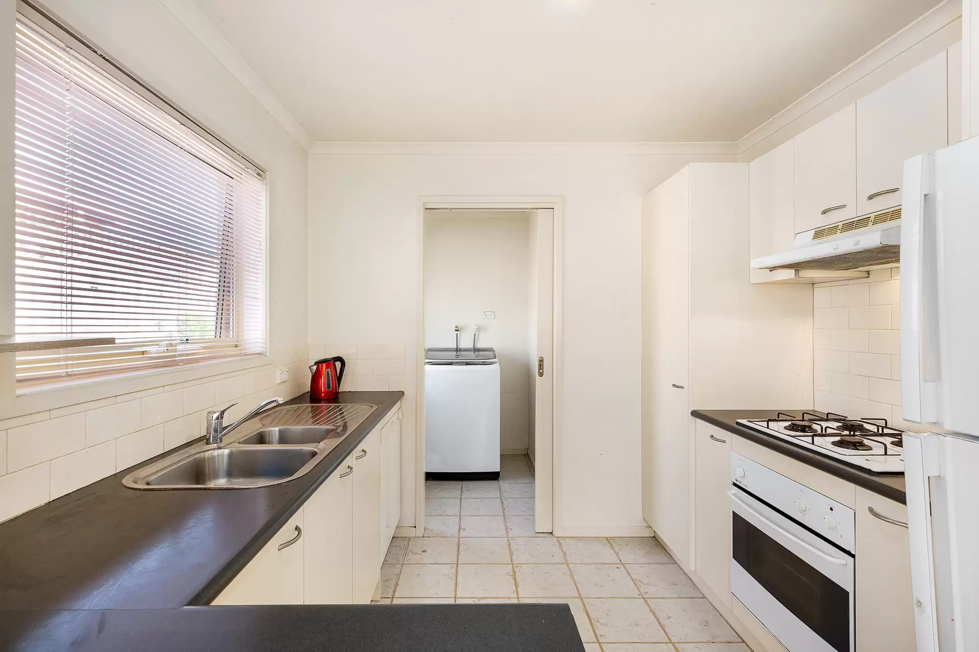 3/4 Haig Street, Mornington Leased by Abode Peninsula - image 1