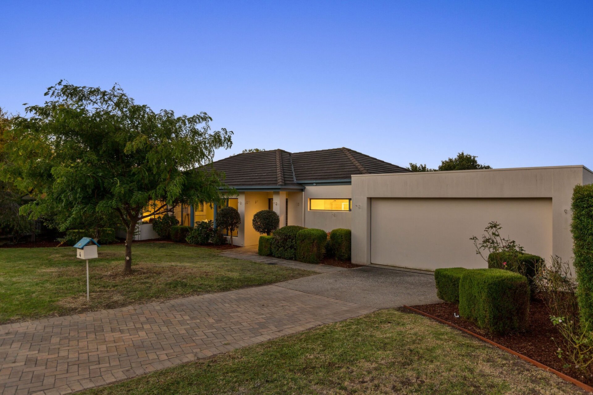 4 Stevenson Court, Mount Eliza Sold by Abode Peninsula - image 1