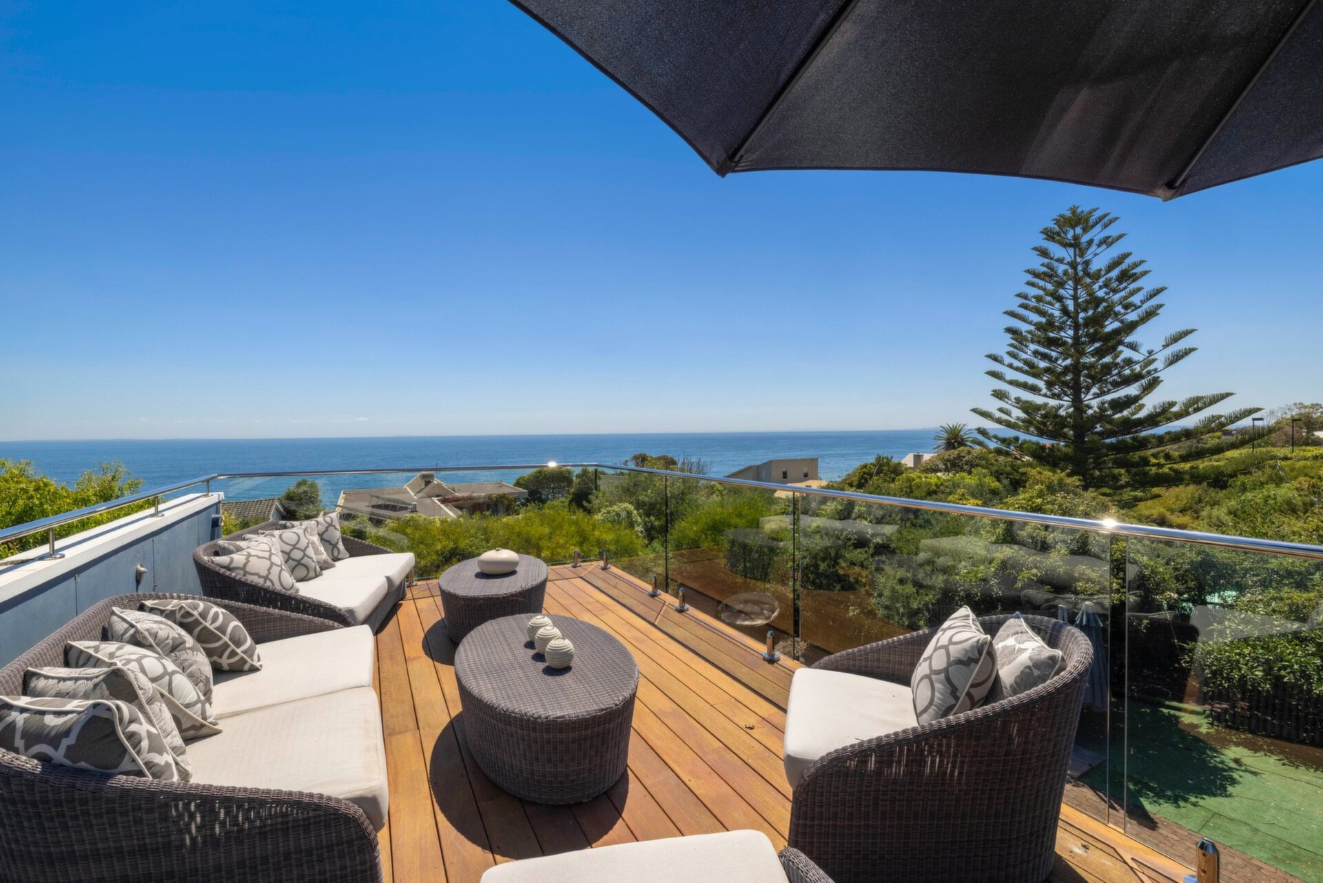 5 Manatee Avenue, Mount Eliza Leased by Abode Peninsula - image 1