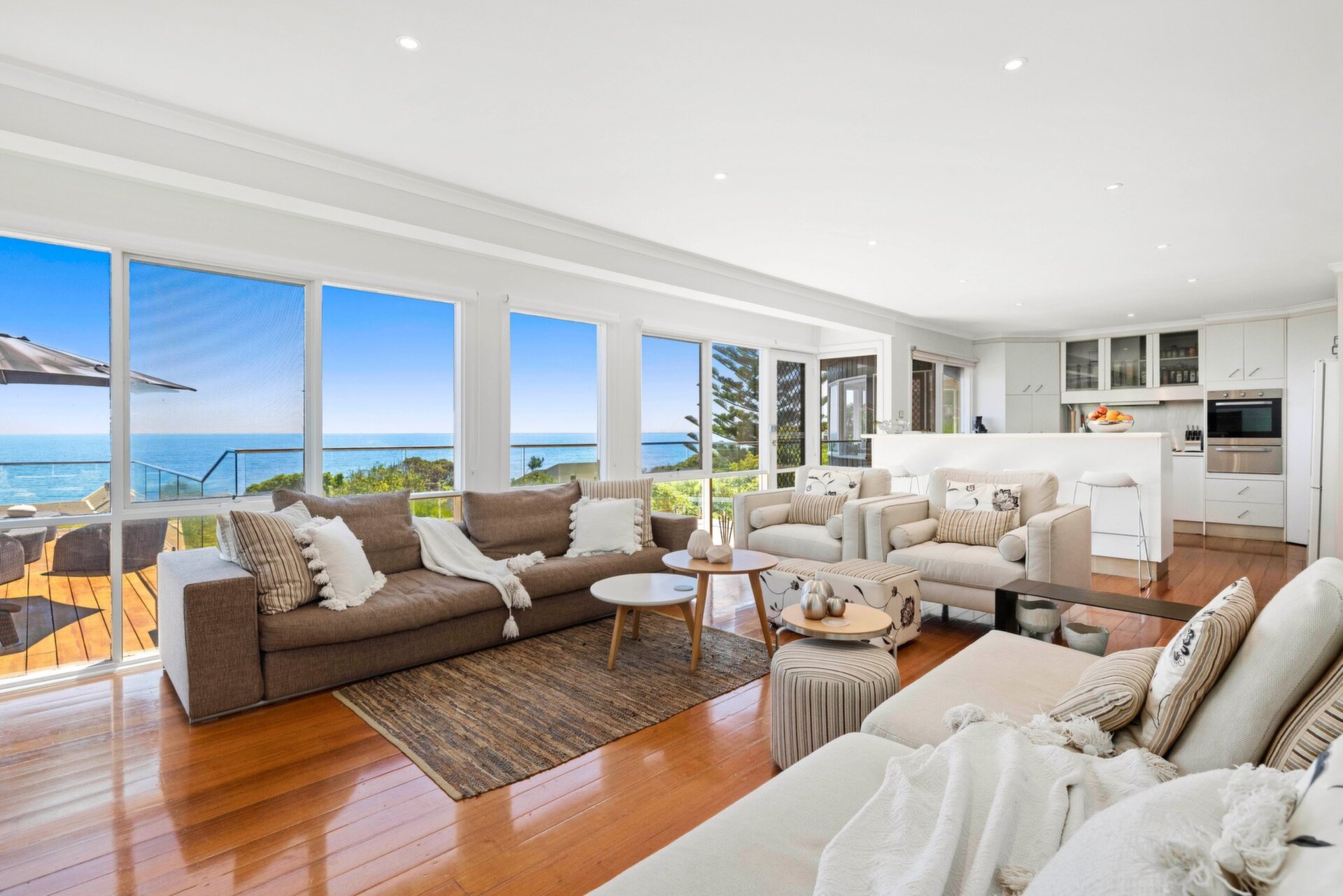 5 Manatee Avenue, Mount Eliza Leased by Abode Peninsula - image 1