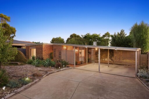 16 Hakea Drive, Mount Martha Sold by Abode Peninsula