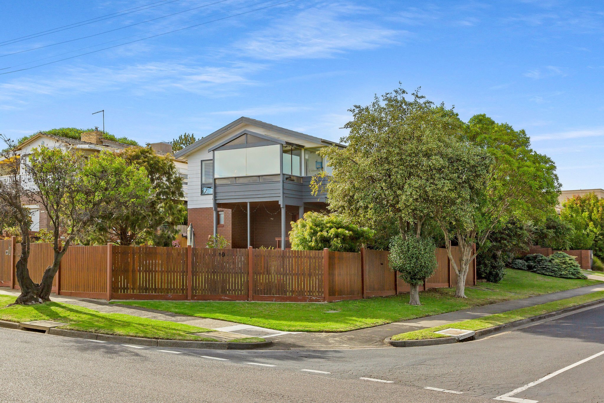 19 Nunns Road, Mornington Sold by Abode Peninsula - image 1