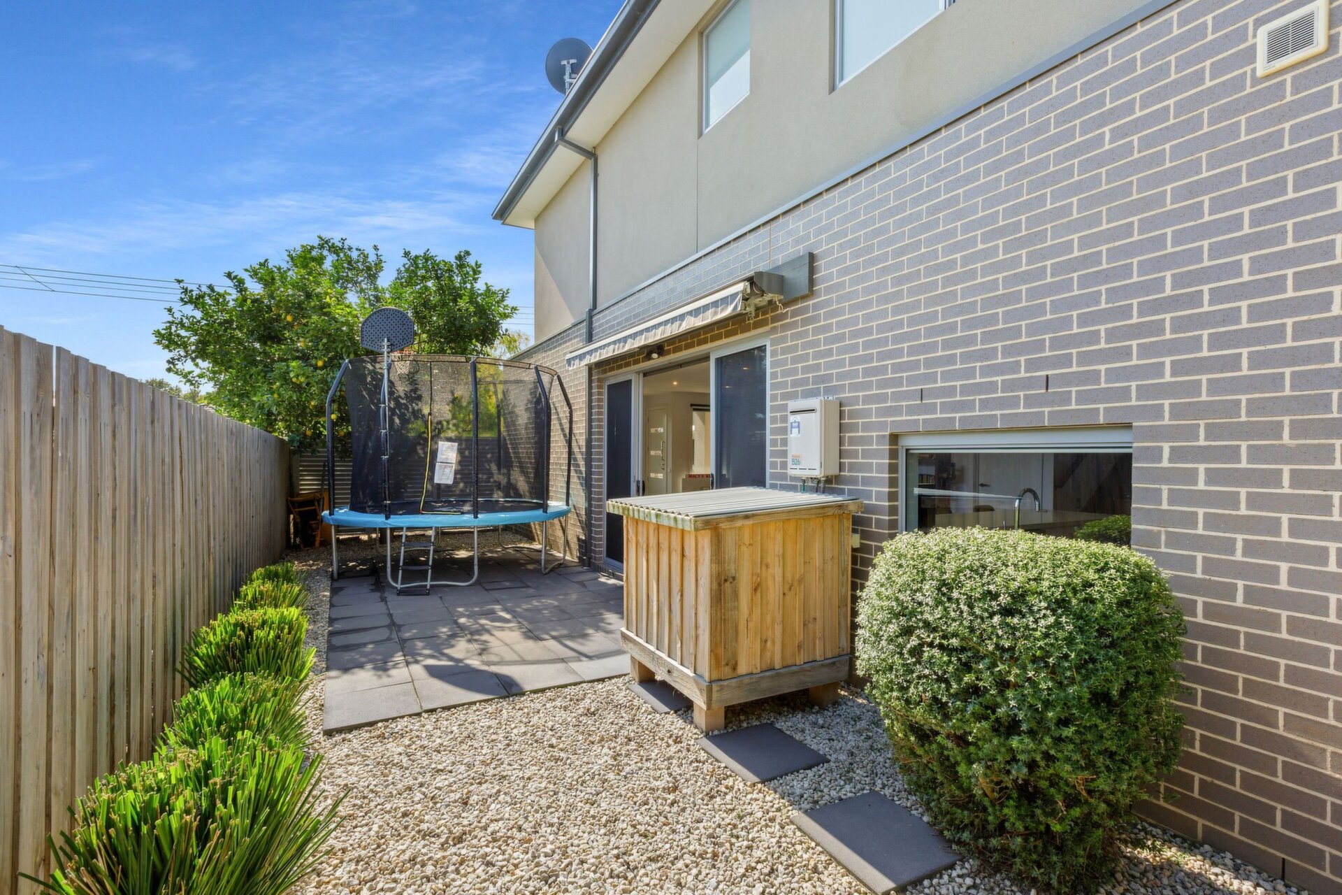 9 Surrey Street, Mornington Sold by Abode Peninsula - image 1