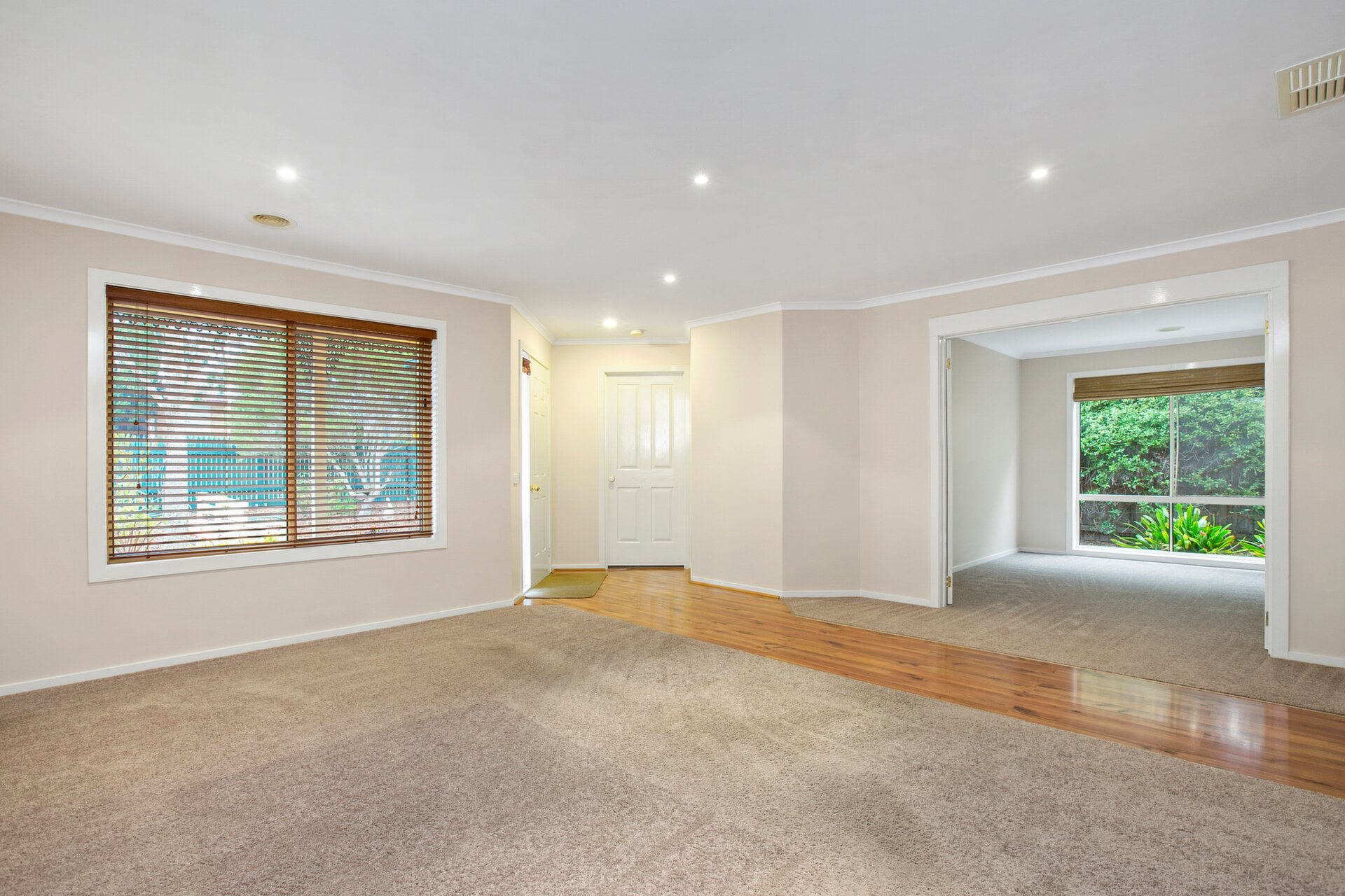 10 Caversham Drive, Mornington Leased by Abode Peninsula - image 1