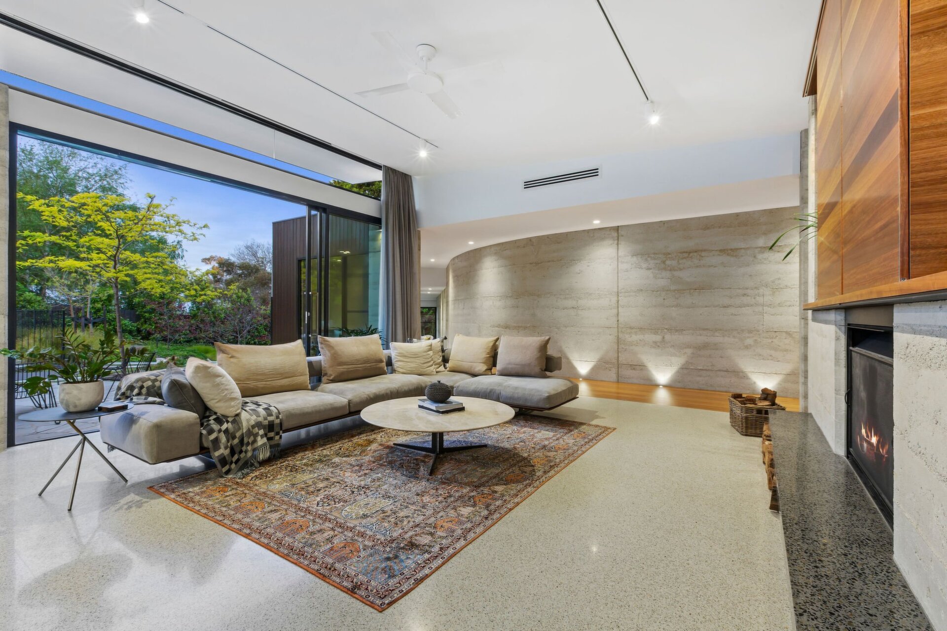 2 Archer Close, Mount Eliza Sold by Abode Peninsula - image 1