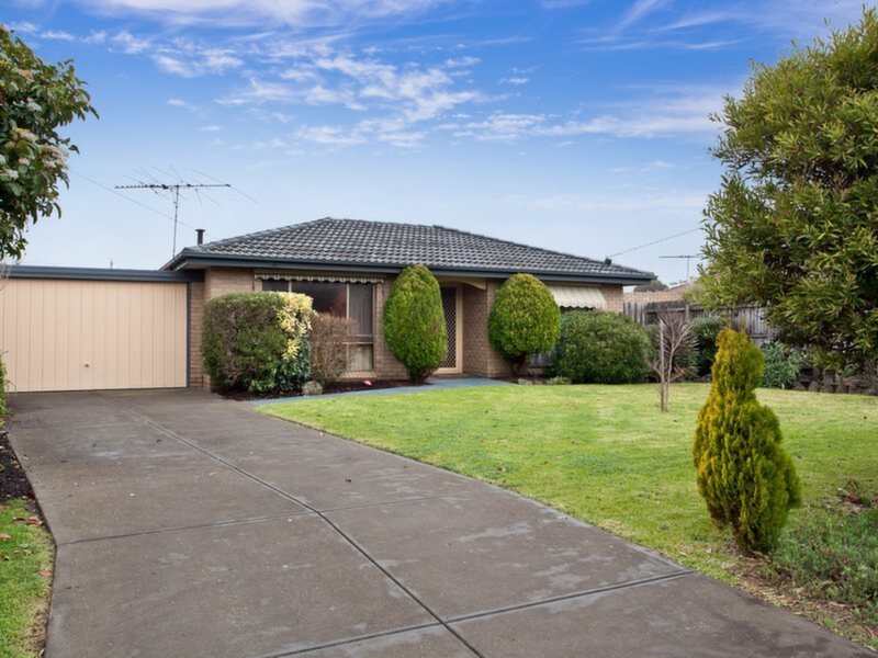 8 Riordan Court, Mornington Leased by Abode Peninsula - image 1