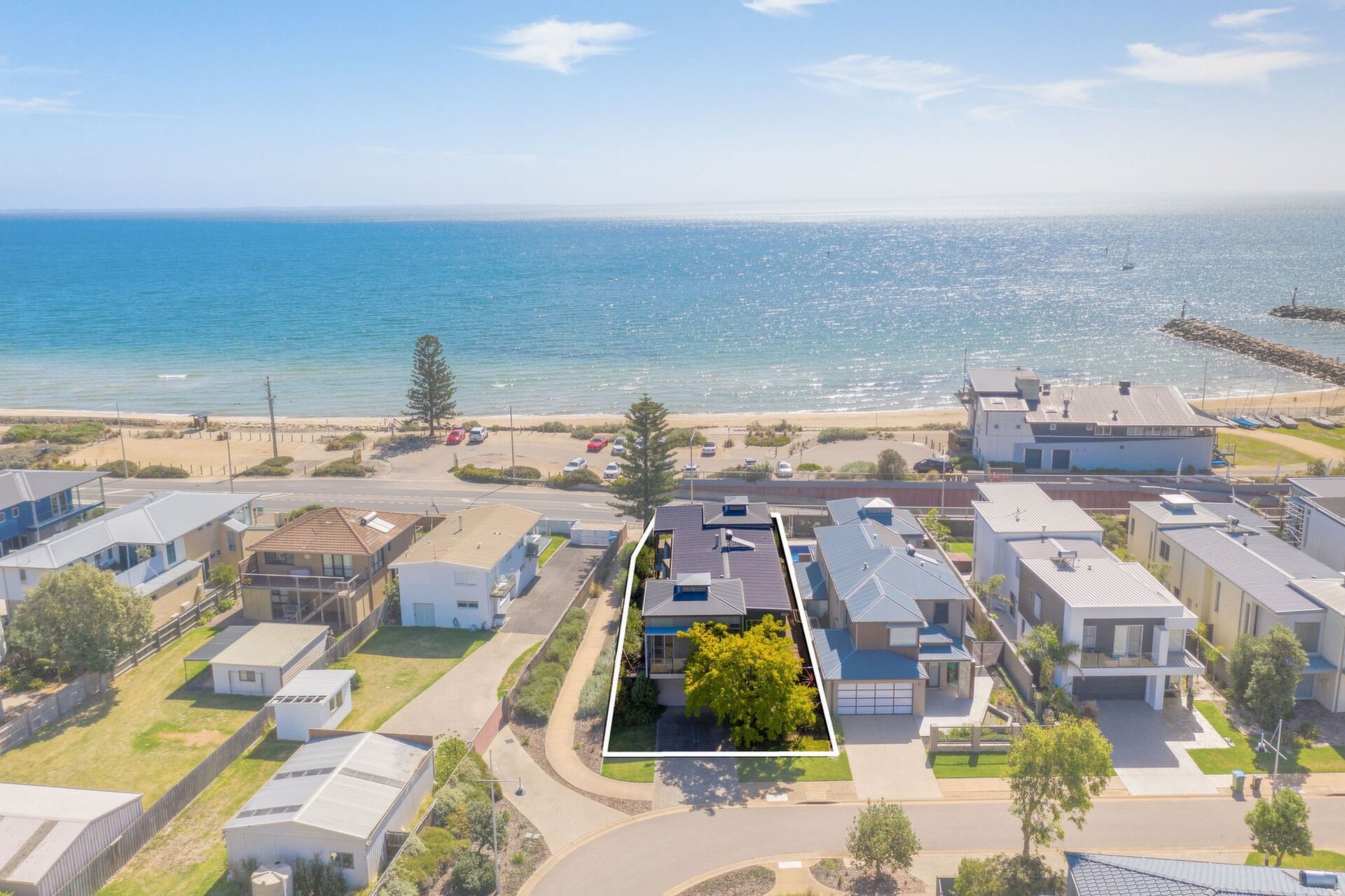 1 Seaspray Close, Safety Beach Sold by Abode Peninsula - image 1