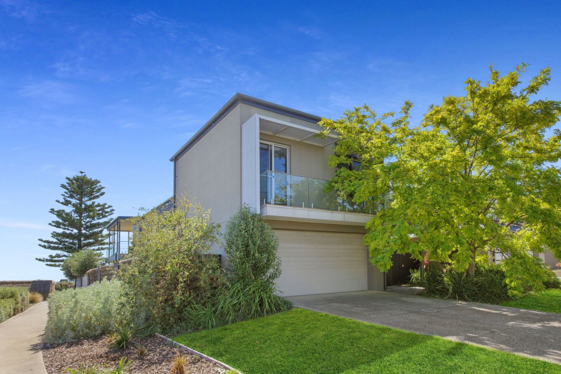 1 Seaspray Close, Safety Beach Sold by Abode Peninsula - image 1