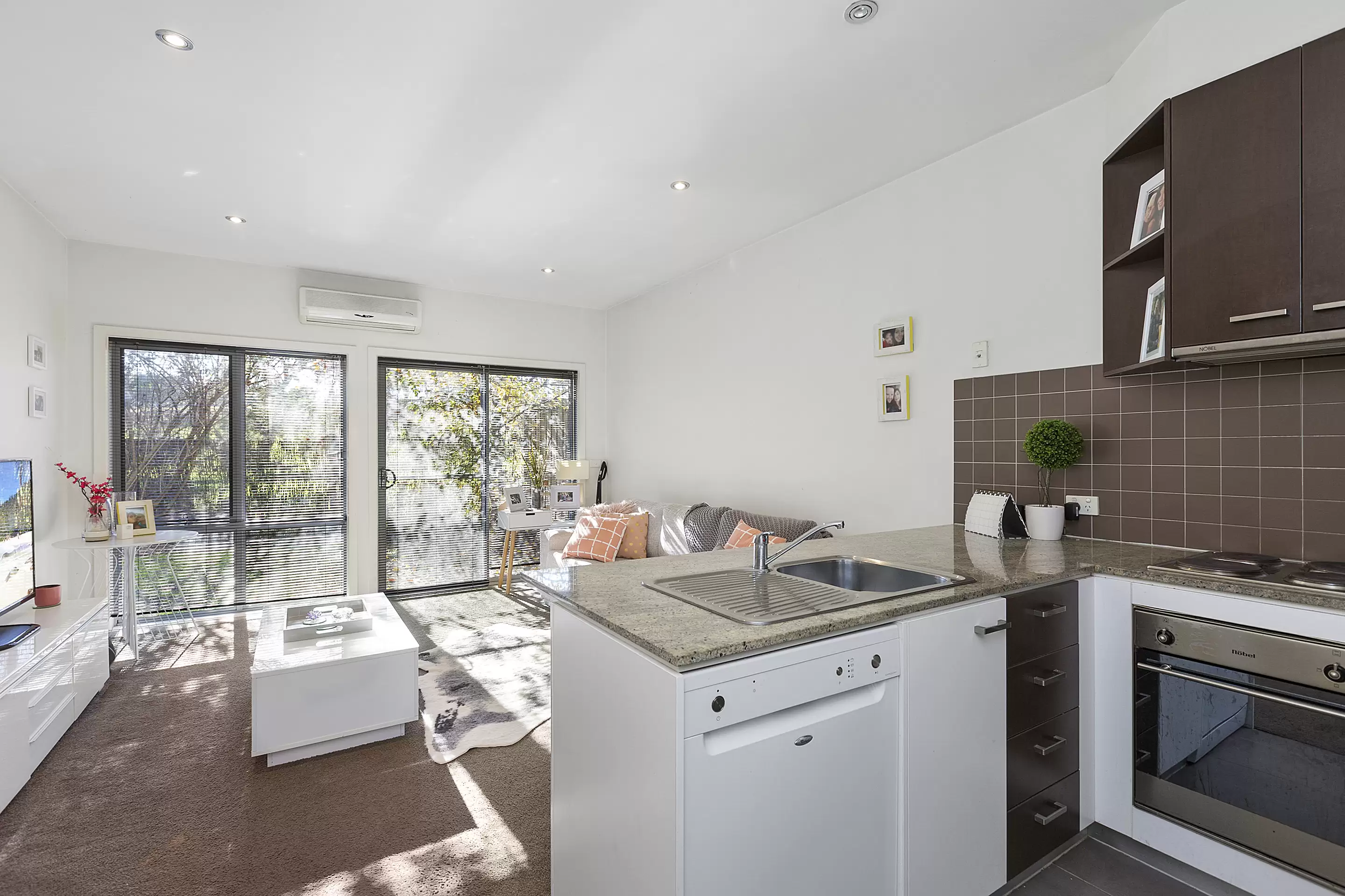 12/70-72 Wells Road, Seaford Leased by Abode Peninsula - image 3
