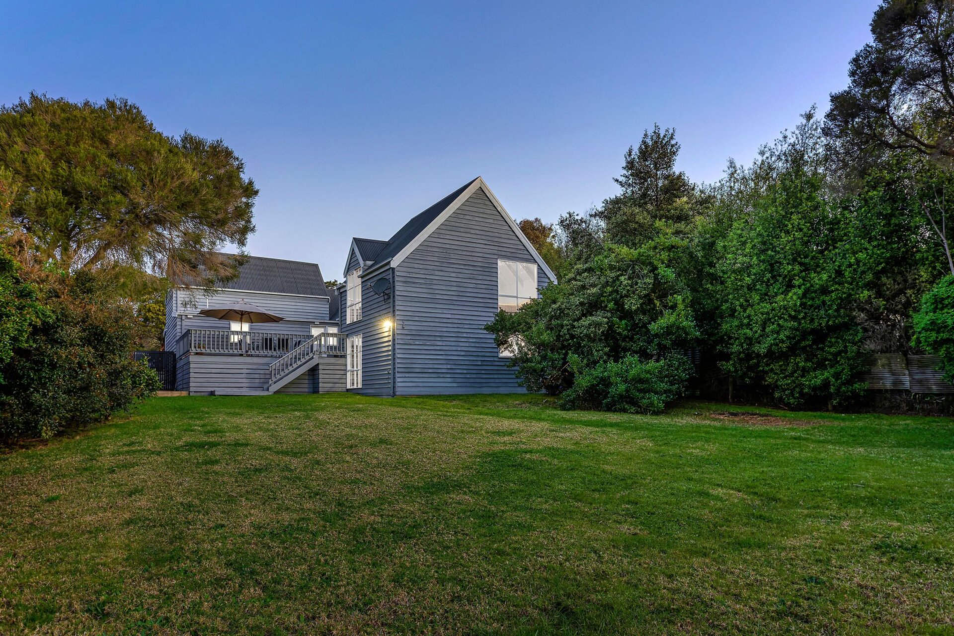 41 Scenic View Drive, Mount Martha Sold by Abode Peninsula - image 1