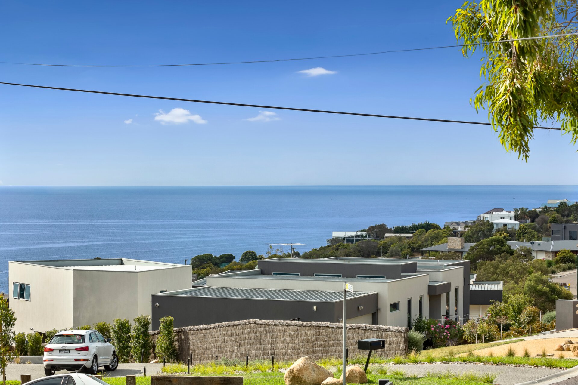 34 Stanley Crescent, Mount Martha Leased by Abode Peninsula - image 1