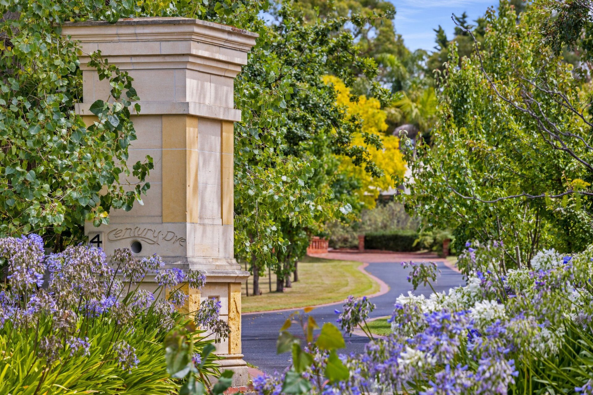 4 Century Drive, Mount Martha Sold by Abode Peninsula - image 1