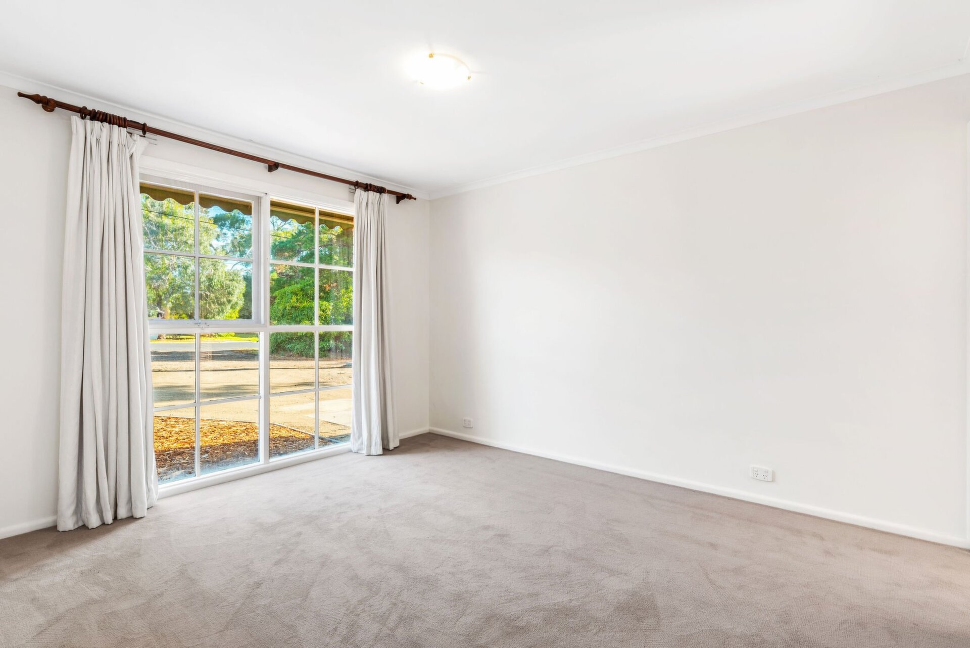 17 Mount Eliza Way, Mount Eliza Leased by Abode Peninsula - image 1