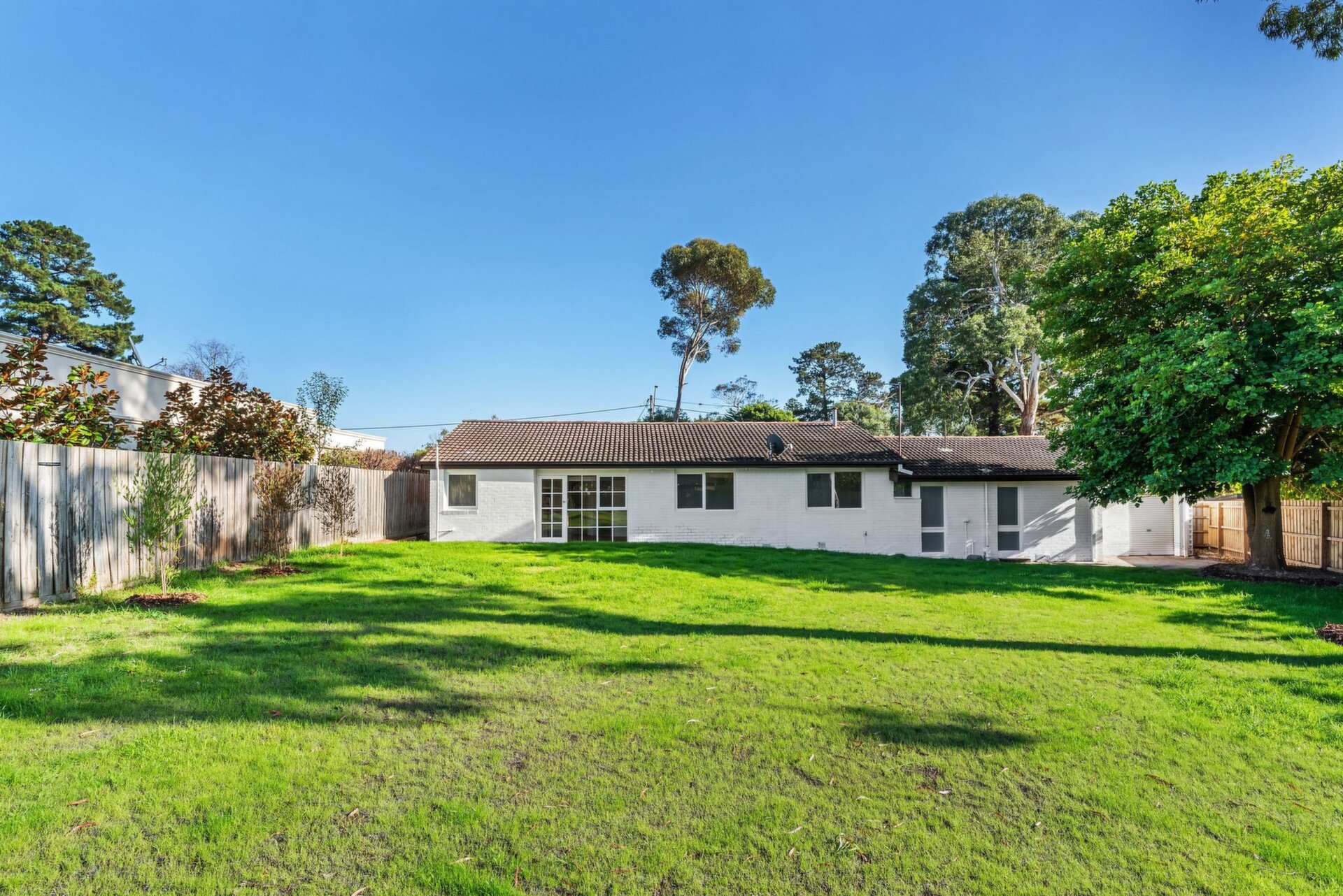 17 Mount Eliza Way, Mount Eliza Leased by Abode Peninsula - image 1