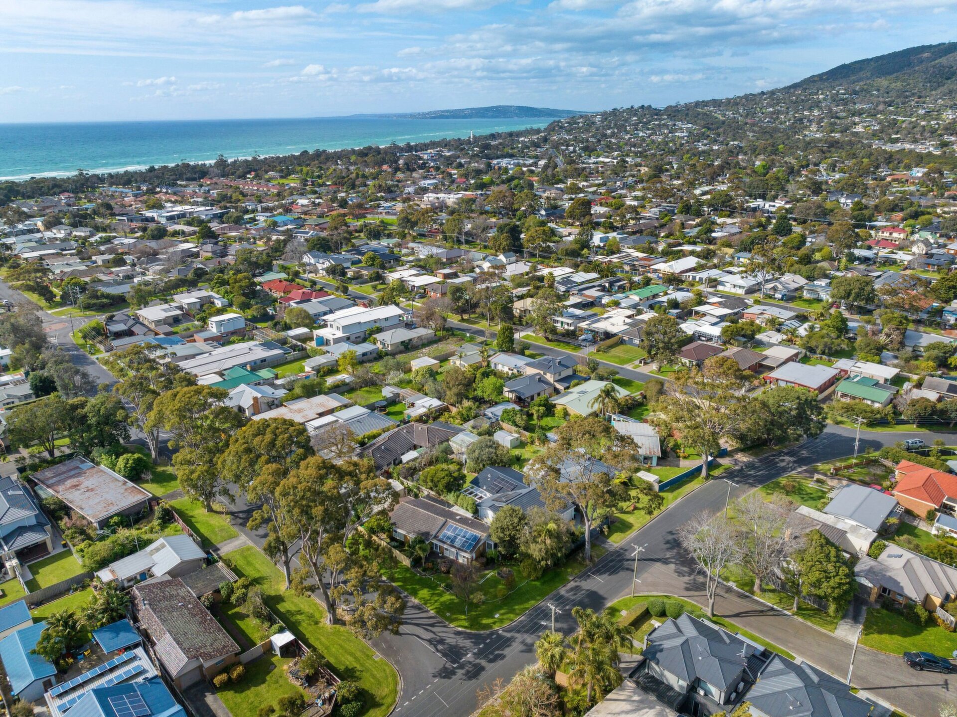 10 Mark Street, Rosebud Sold by Abode Peninsula - image 1