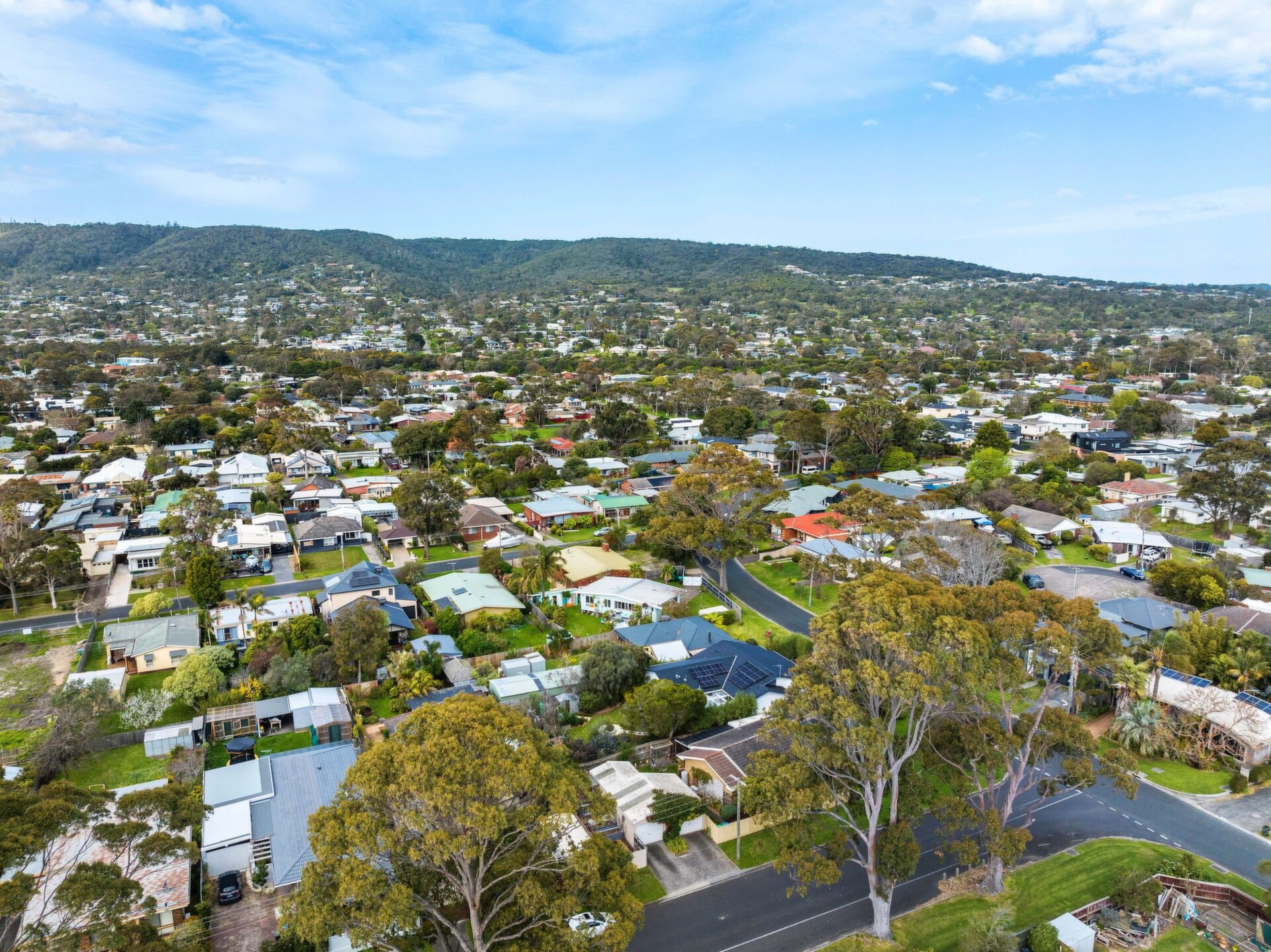 10 Mark Street, Rosebud Sold by Abode Peninsula - image 1