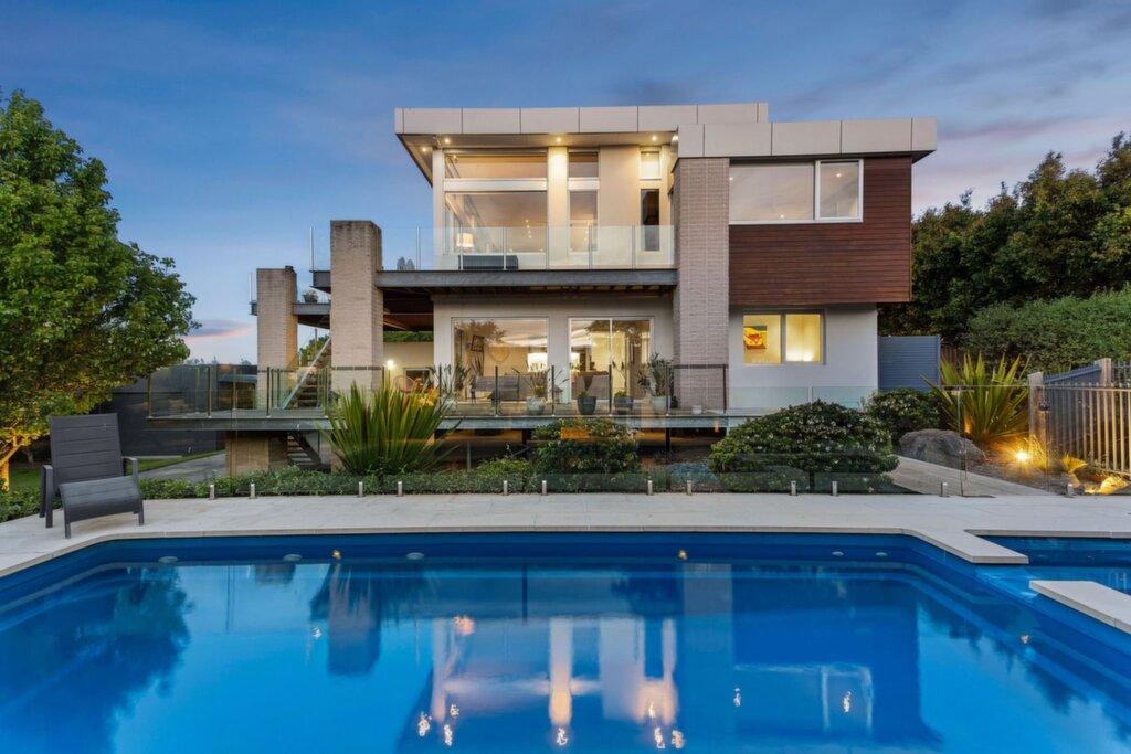 9 Thames Place, Mount Martha Sold by Abode Peninsula