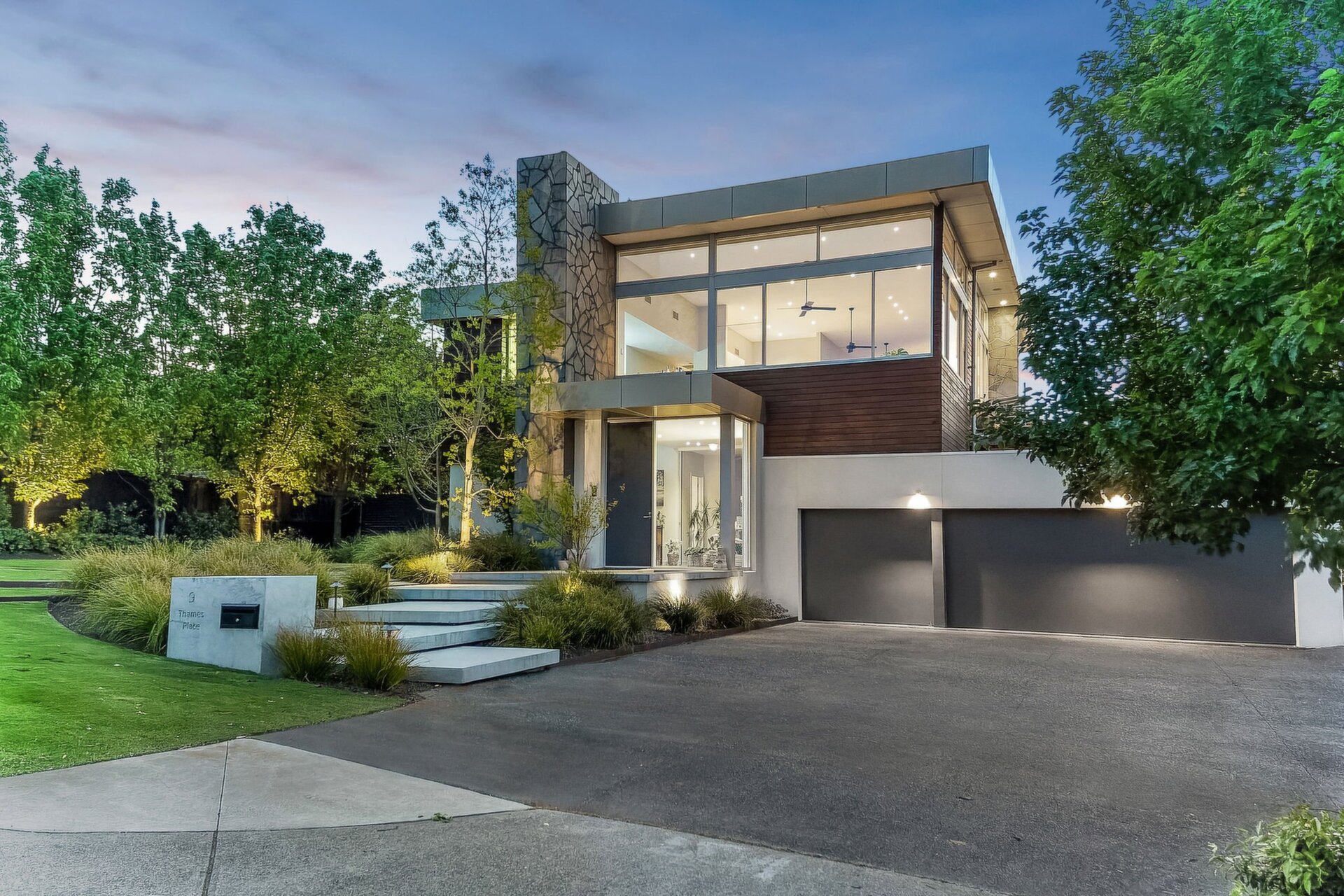 9 Thames Place, Mount Martha Sold by Abode Peninsula - image 1