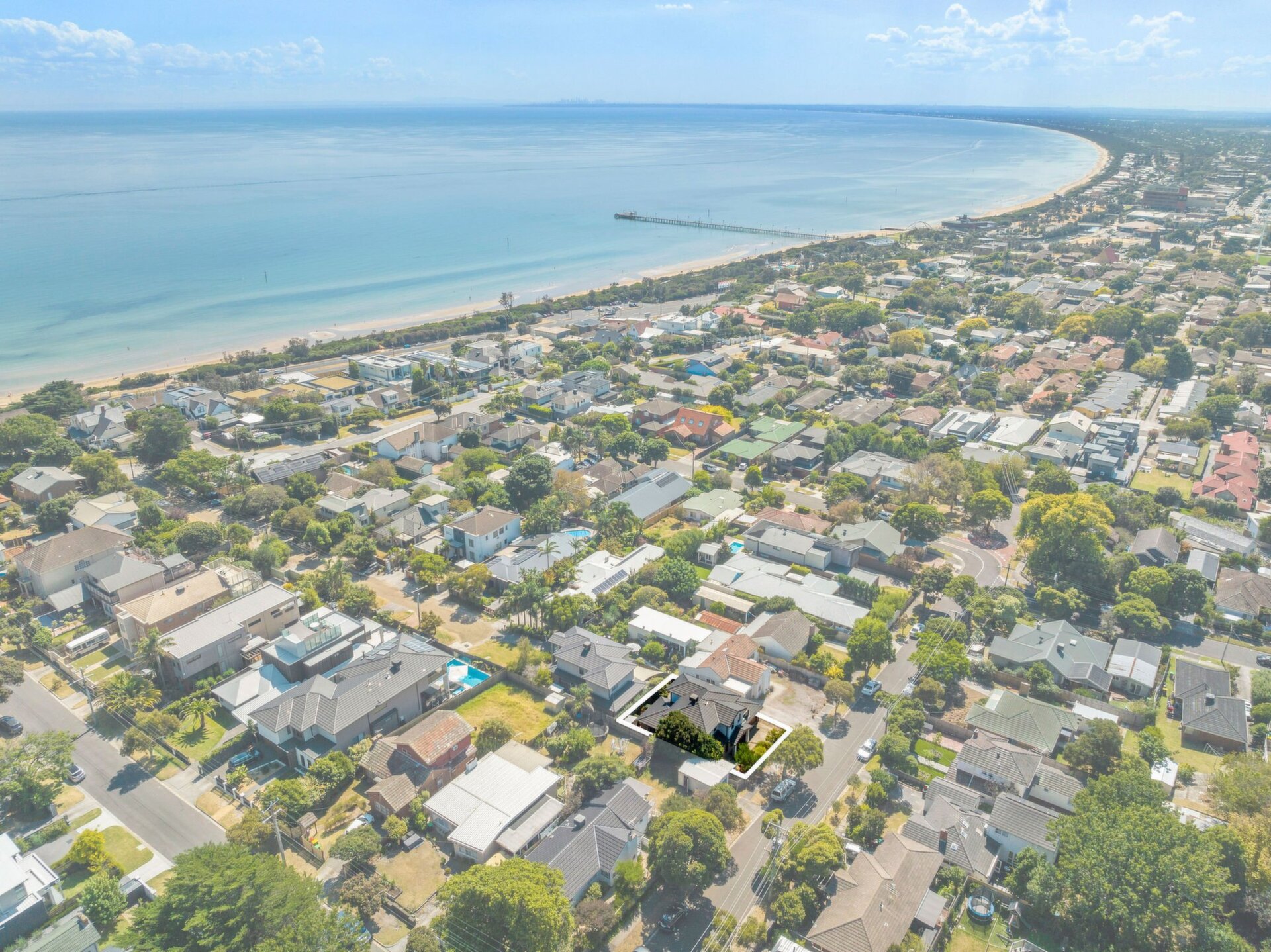 1 Geofrey Street, Frankston Sold by Abode Peninsula - image 1