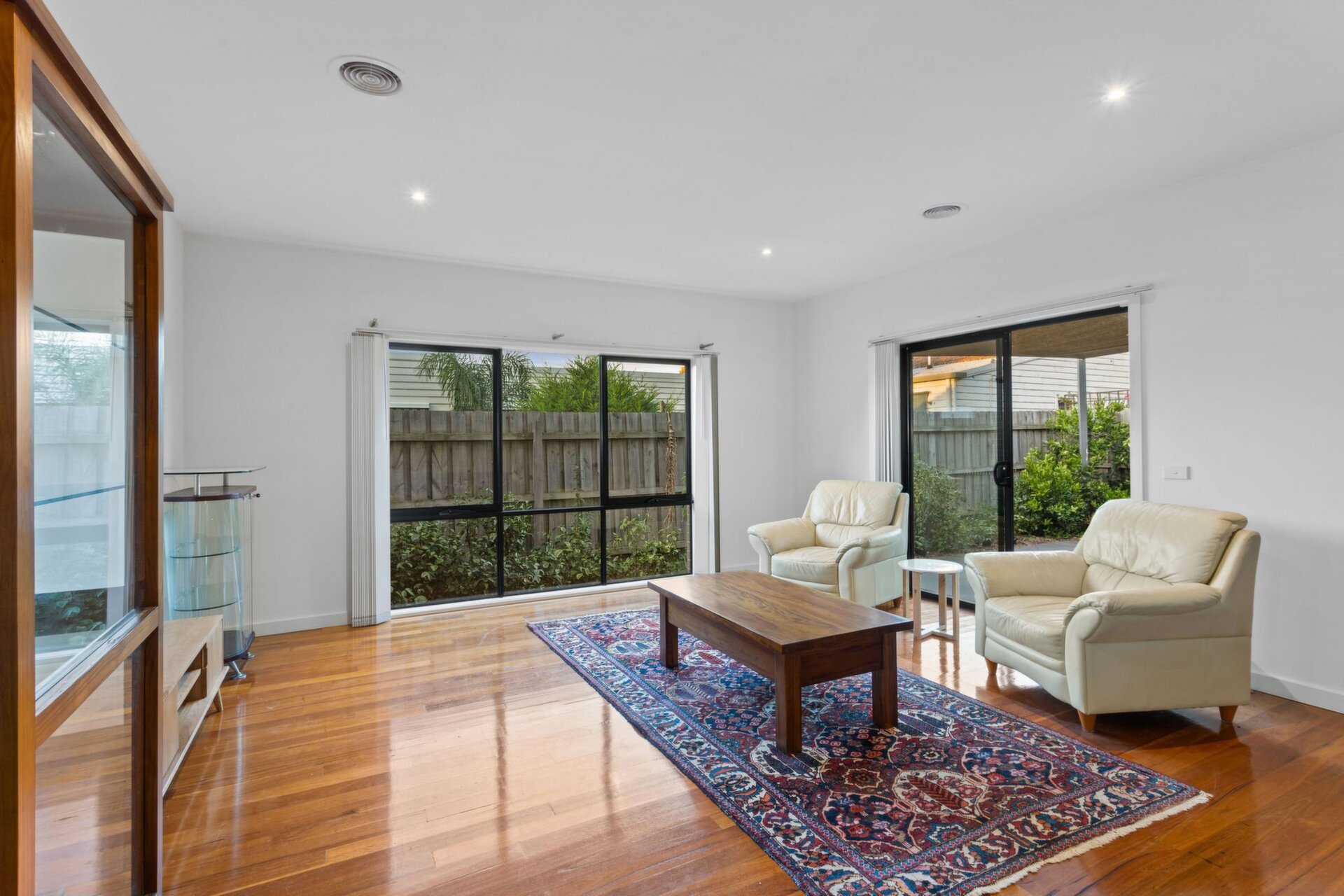 17 Helen Street, Frankston Sold by Abode Peninsula - image 1