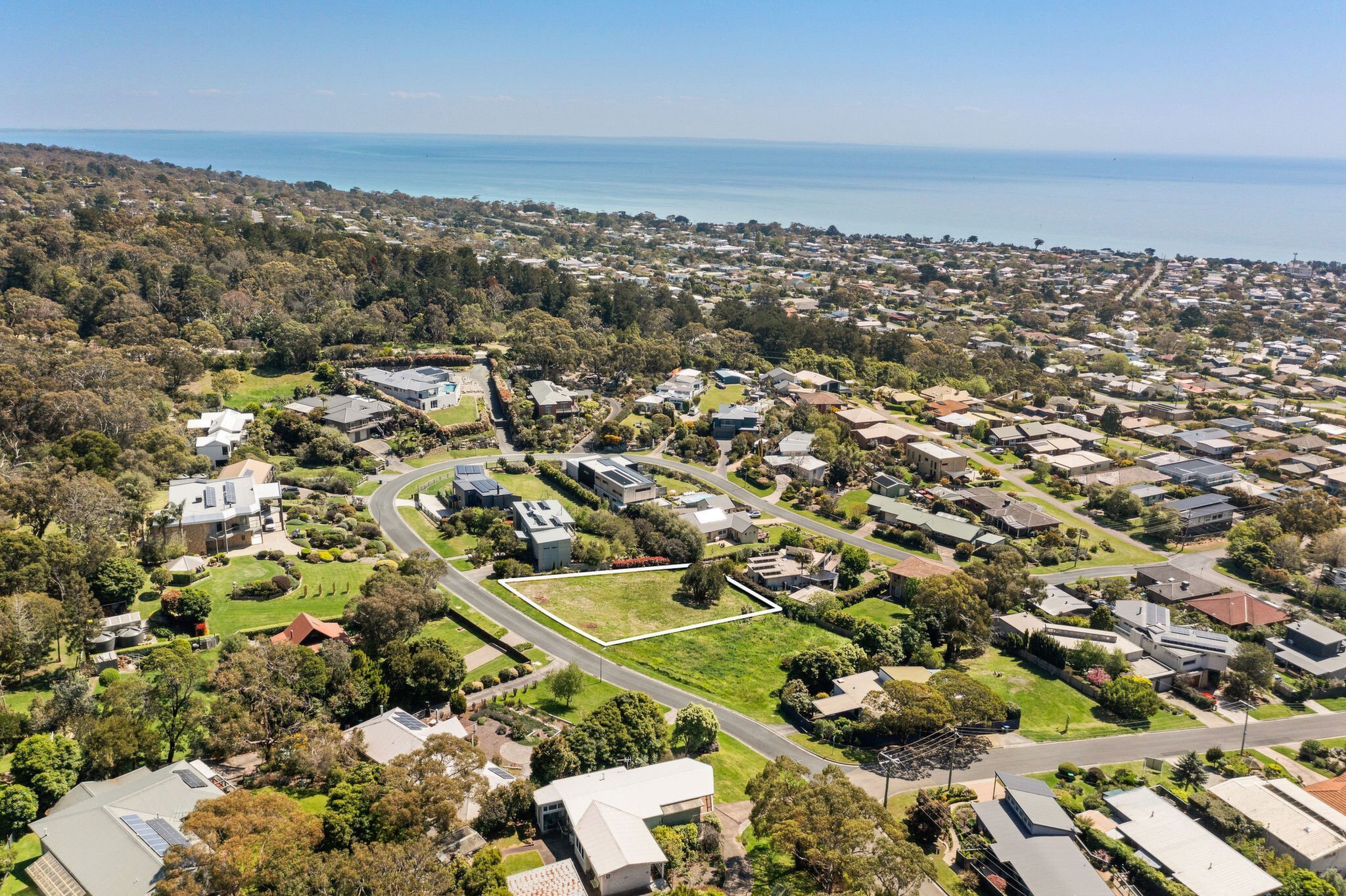 4 Somerset Drive, Dromana For Sale by Abode Peninsula - image 3